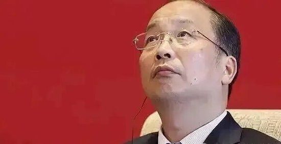 长春博时配资 易会满被查: 他的人生从逆袭到沦落